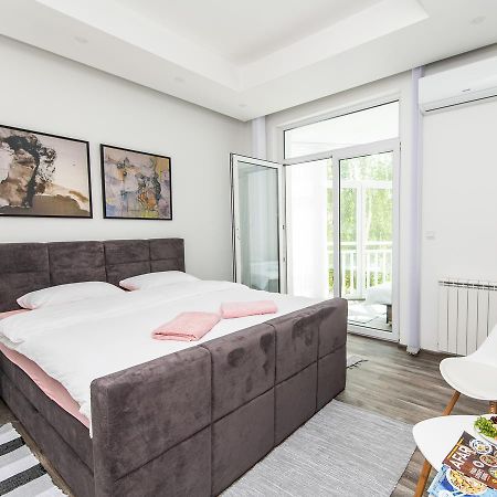 Modern Apartment In The Heart Of The City Center! SJJ Exterior photo
